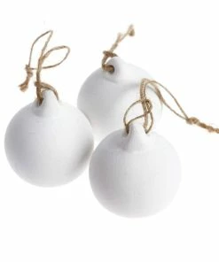 Hot Sale 🤩 Hobbycraft Mini Ceramic Baubles With Jute 3 Pack ✔️